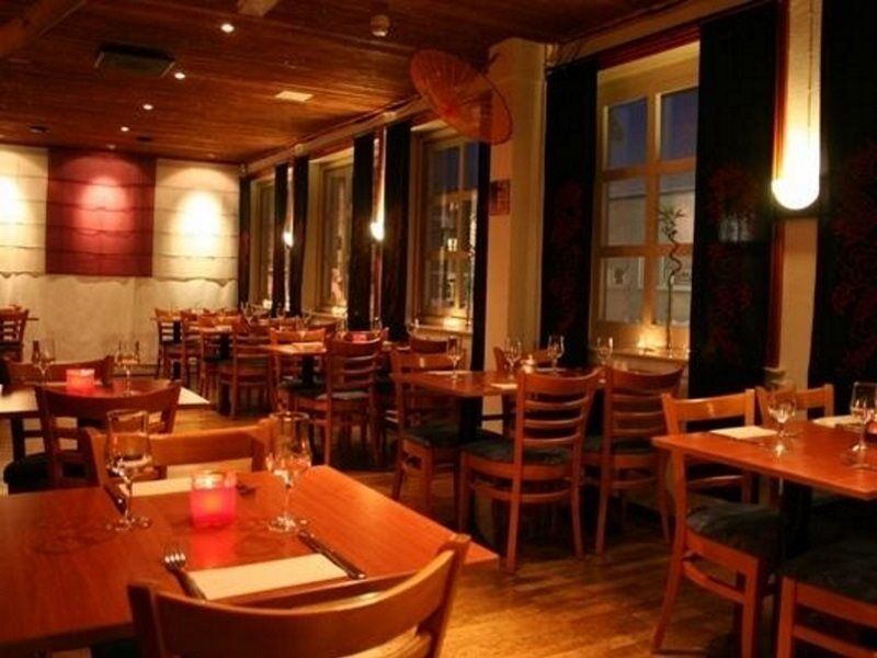 סבולבאר Hotel Aurora מראה חיצוני תמונה